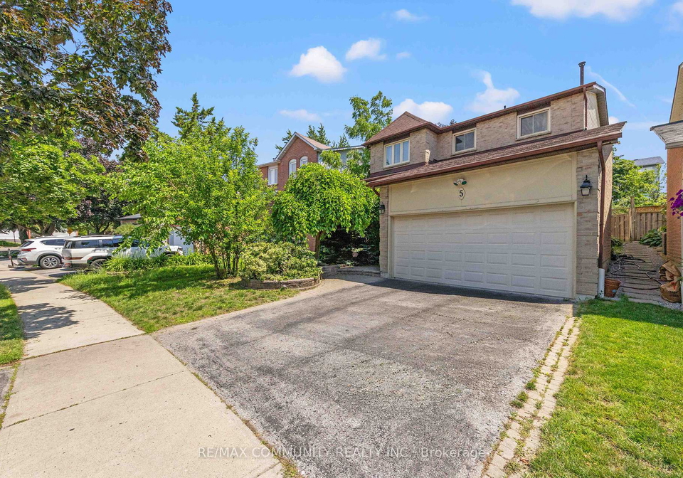 5-plowman-drive-ajax-ontario-e13511440