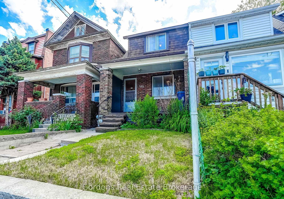 203-donlands-avenue-toronto-east-york-ontario-e13512448