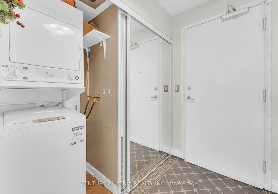 38-lee-centre-drive-toronto-scarborough-ontario-e13512946