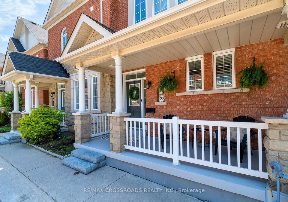 35-torr-lane-ajax-ontario-e13513250