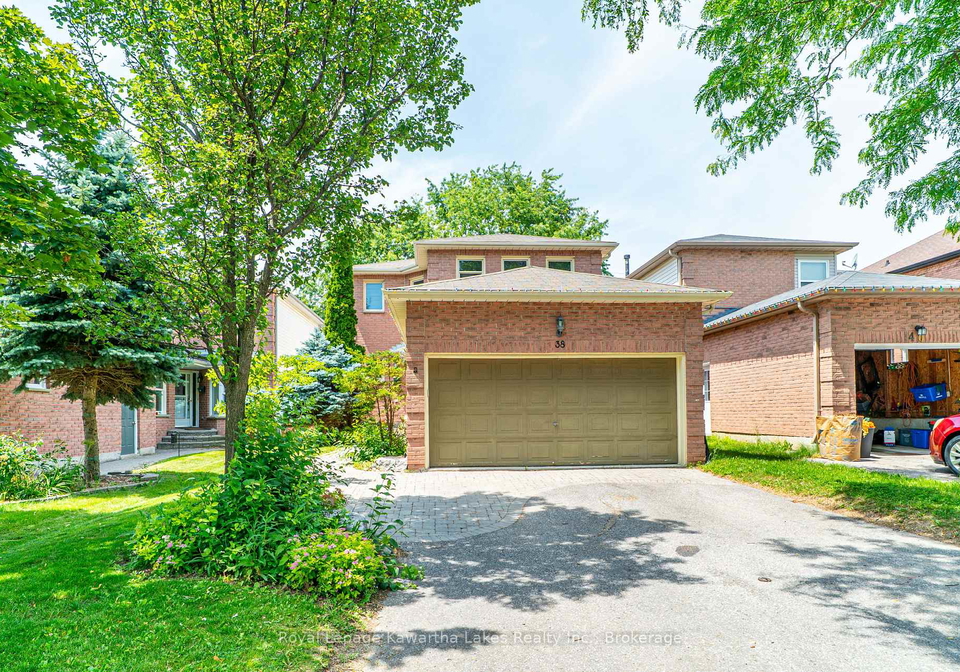 38-lipton-crescent-whitby-ontario-e13513422