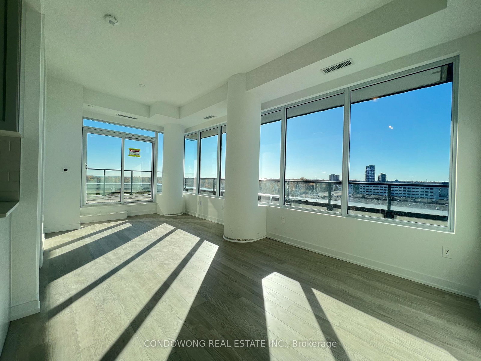 1435-celebration-drive-pickering-ontario-e13513984