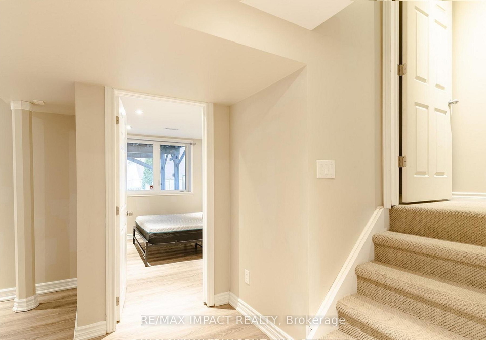 1203-meath-drive-e-oshawa-ontario-e13514622