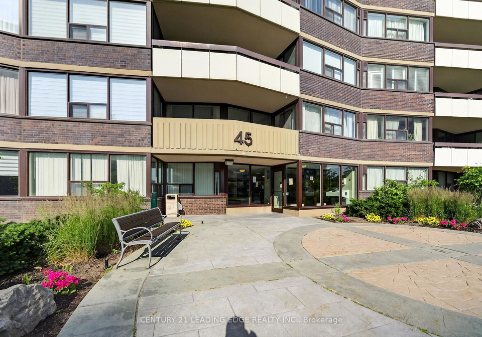 45-huntingdale-boulevard-toronto-scarborough-ontario-e13514736