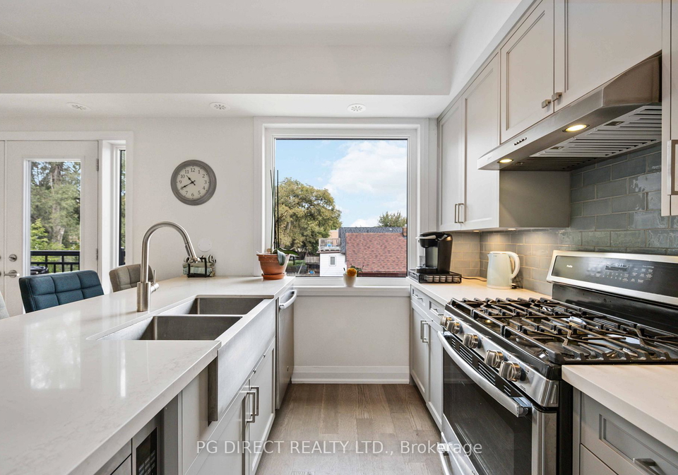 100-coxwell-avenue-toronto-toronto-ontario-e13514928