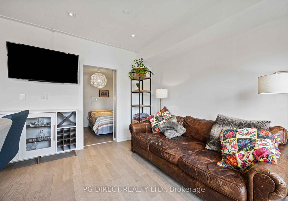 100-coxwell-avenue-toronto-toronto-ontario-e13514928
