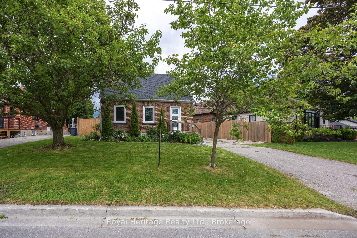 4-jane-street-clarington-ontario-e13515048