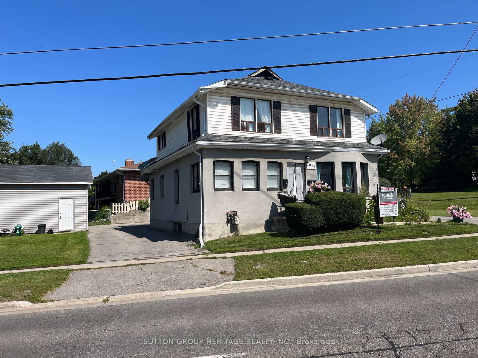 1076-king-street-e-oshawa-ontario-e13515662