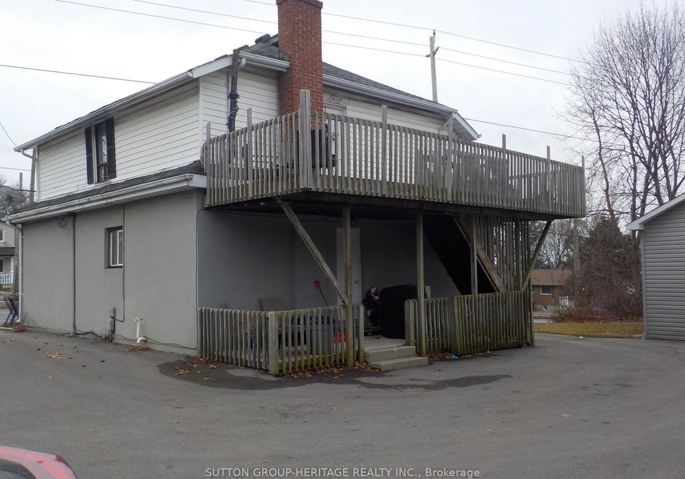 1076-king-street-e-oshawa-ontario-e13515662