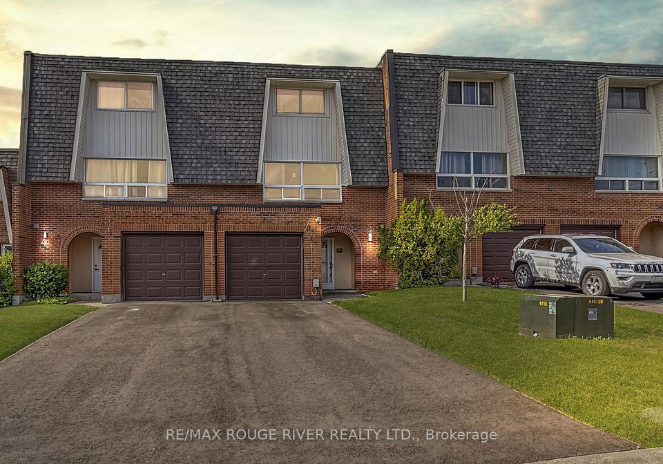 121-deacon-lane-ajax-ontario-e13515834