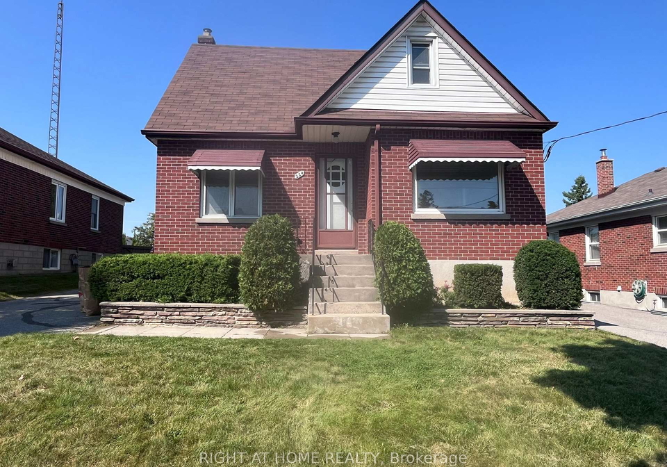 224-college-avenue-oshawa-ontario-e13516440
