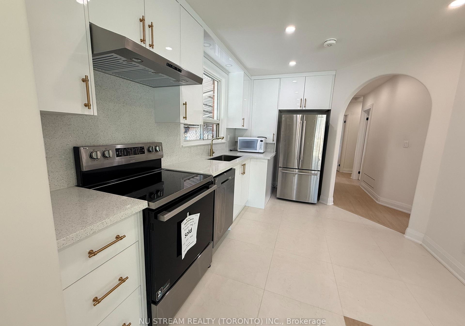 6-rosemarie-drive-toronto-scarborough-ontario-e13516644