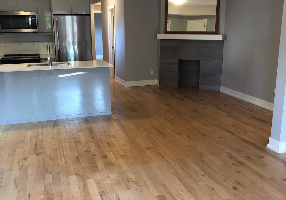 2174-queen-street-e-toronto-toronto-ontario-e13516862