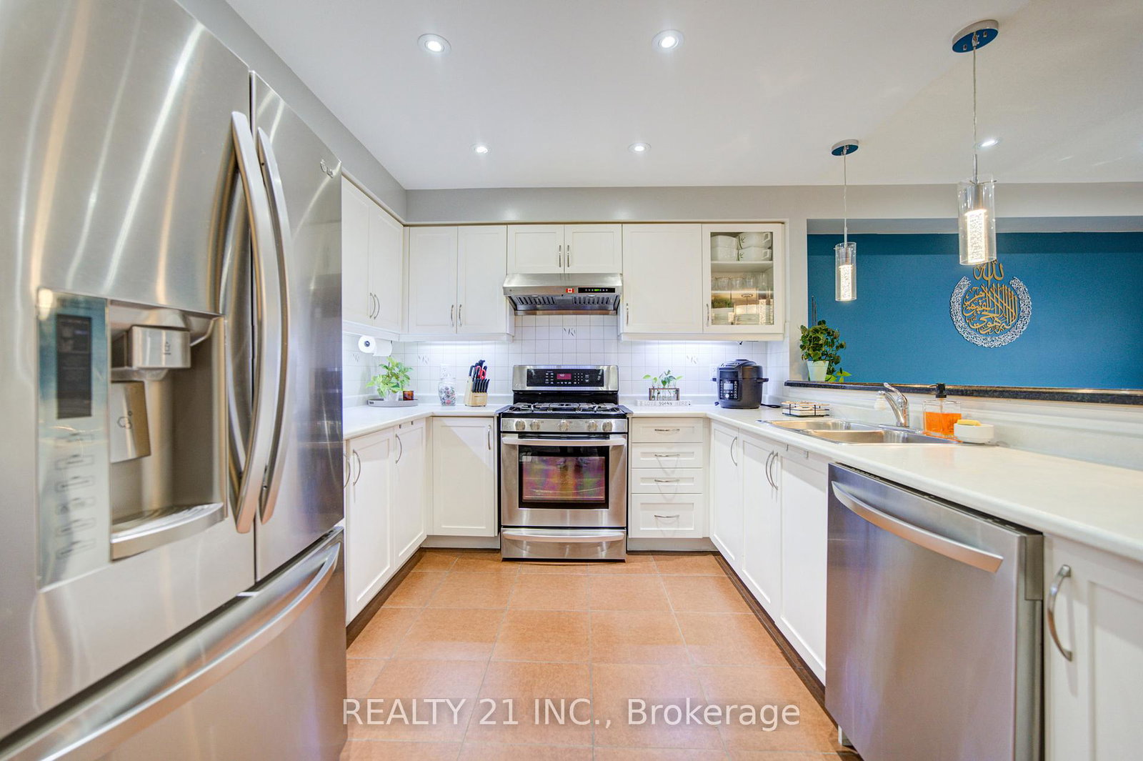 36-lurcook-street-ajax-ontario-e13516954