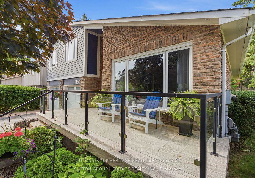 1886-malden-crescent-pickering-ontario-e13517526