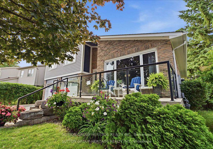 1886-malden-crescent-pickering-ontario-e13517526