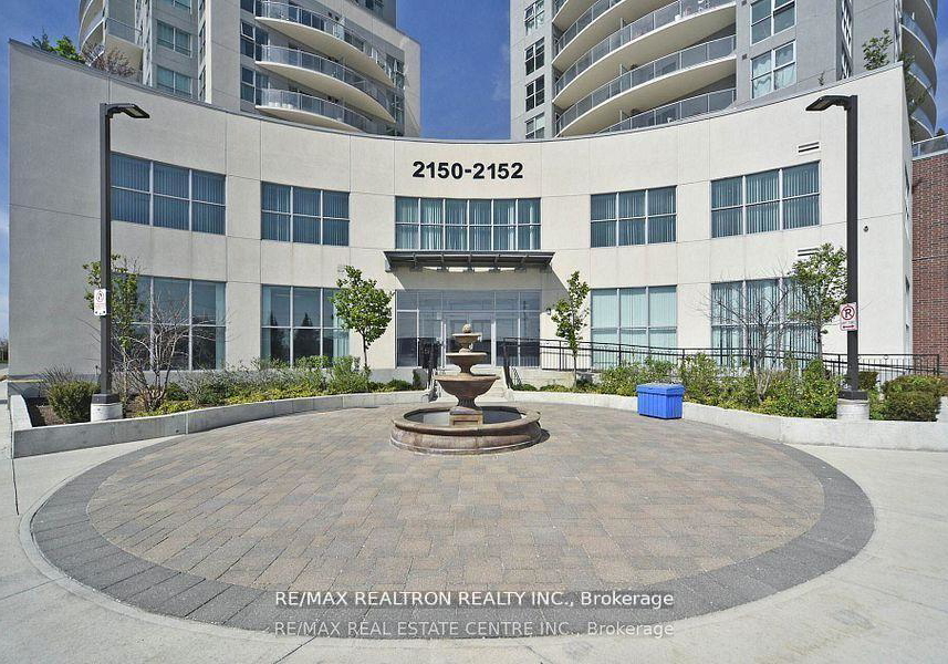 2152-lawrence-avenue-e-toronto-scarborough-ontario-e13517592