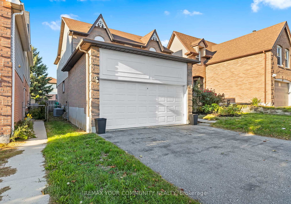 30-chapman-drive-ajax-ontario-e13518394