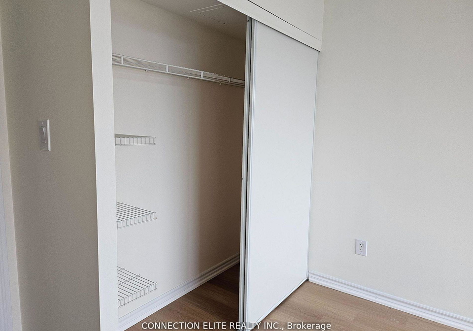 125-omni-drive-e-toronto-scarborough-ontario-e13518730
