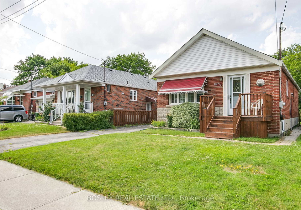 251-ellington-drive-toronto-scarborough-ontario-e13518870