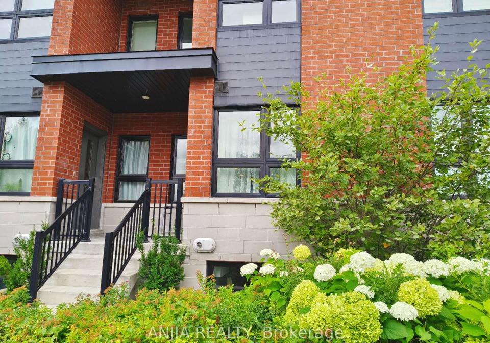 2100-bridletowne-circle-toronto-scarborough-ontario-e13518876