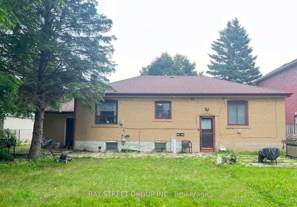 64-shilton-road-toronto-scarborough-ontario-e13518994