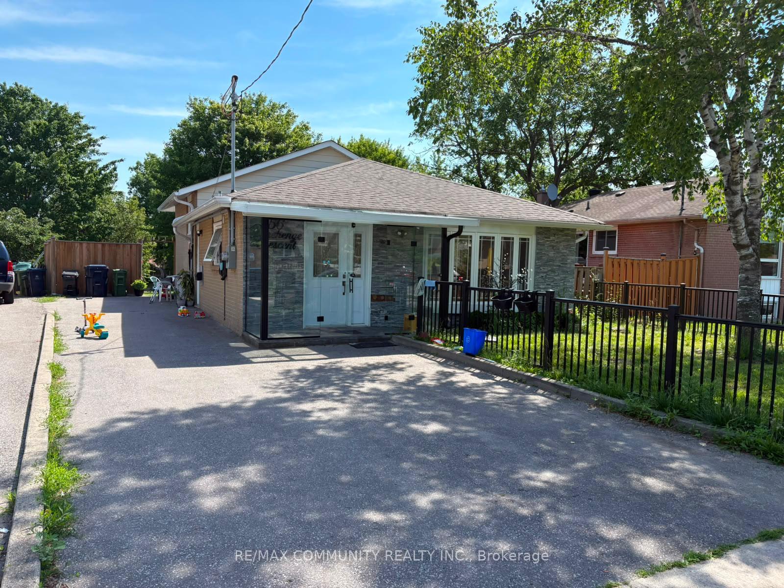 56-stonehenge-crescent-toronto-scarborough-ontario-e13519288