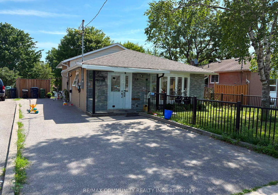56-stonehenge-crescent-toronto-scarborough-ontario-e13519288