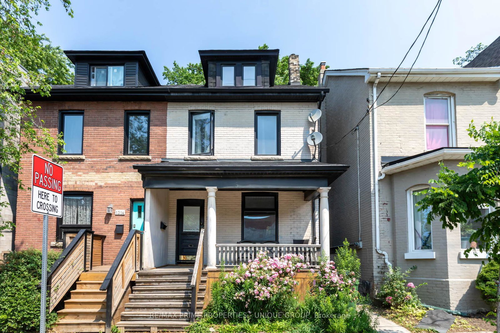 1316-queen-street-e-toronto-toronto-ontario-e13521078