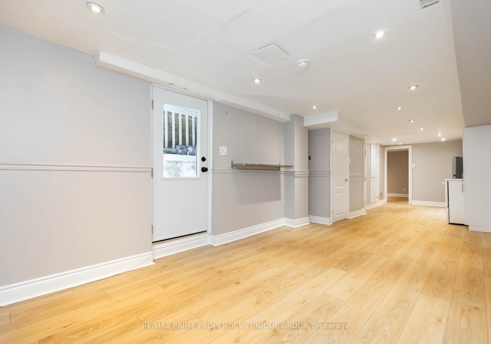 1316-queen-street-e-toronto-toronto-ontario-e13521078