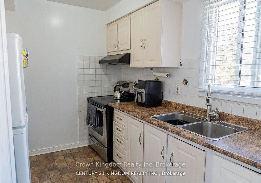 30-wingarden-court-toronto-scarborough-ontario-e13521100