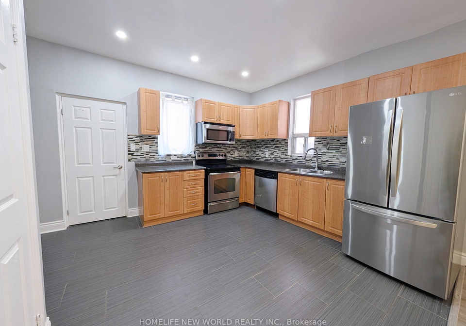 252-greenwood-avenue-toronto-toronto-ontario-e13521418