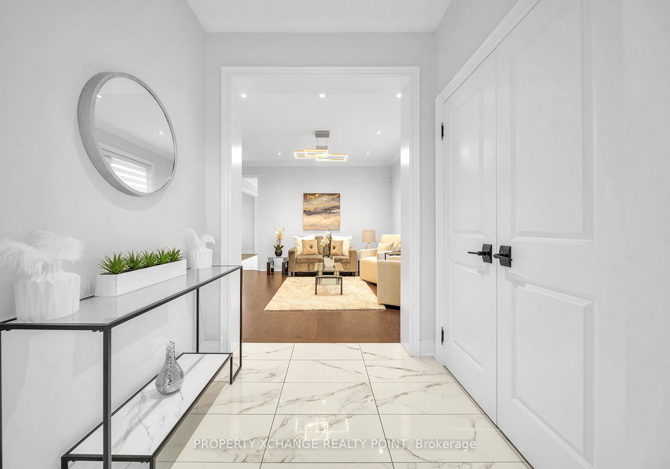 1219-cactus-crescent-pickering-ontario-e13521994