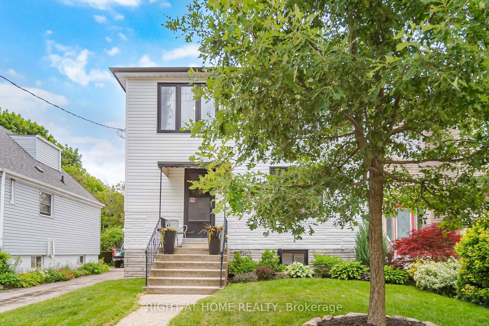 18-vanbrugh-avenue-toronto-scarborough-ontario-e13523048