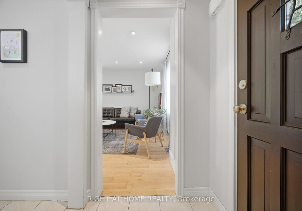 18-vanbrugh-avenue-toronto-scarborough-ontario-e13523048