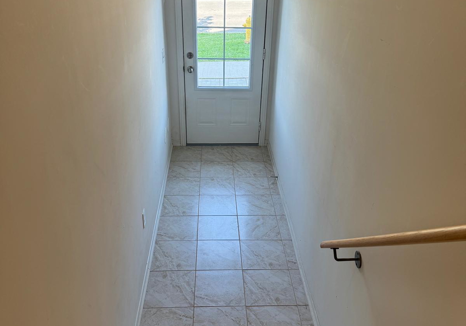 2370-chevron-prince-path-w-oshawa-ontario-e13523346