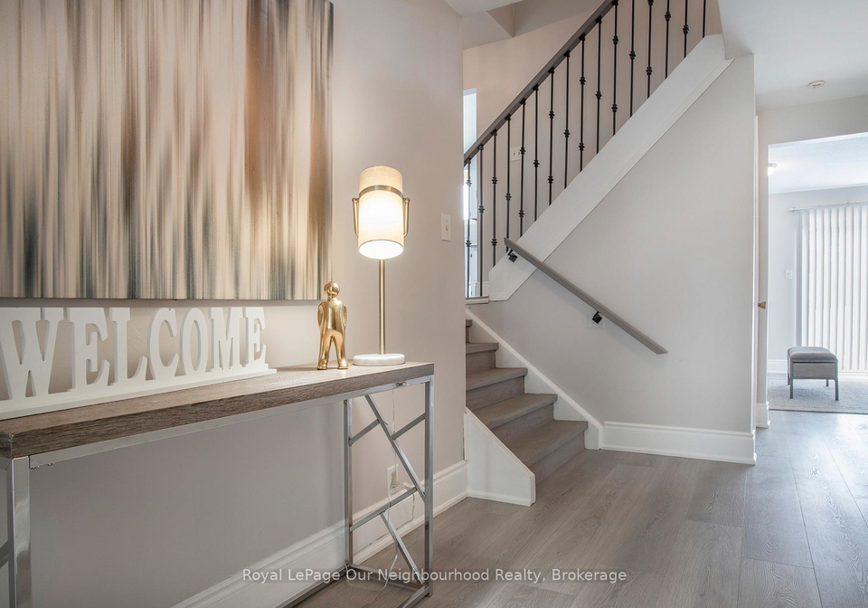 708-waverly-street-n-oshawa-ontario-e13523862