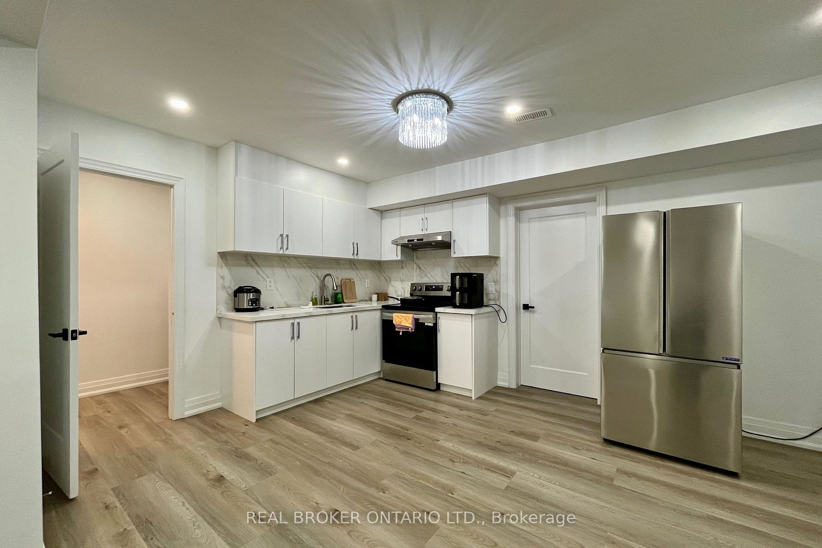 48-bellefontaine-street-toronto-scarborough-ontario-e13523954