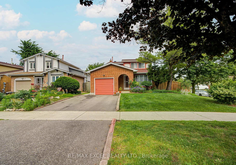 176-goldhawk-trail-toronto-scarborough-ontario-e13524296