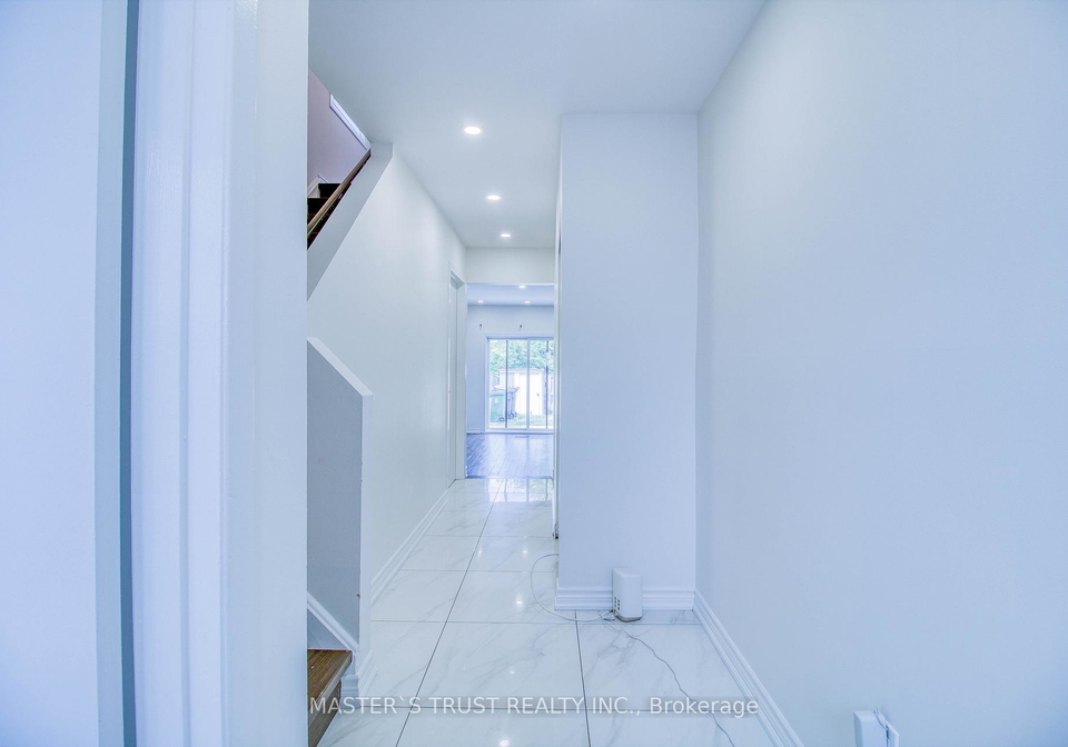 24-fundy-bay-boulevard-toronto-scarborough-ontario-e13524430