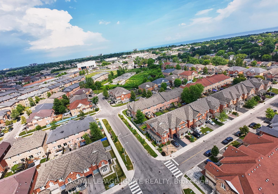 95-dairy-drive-e-toronto-scarborough-ontario-e13524454