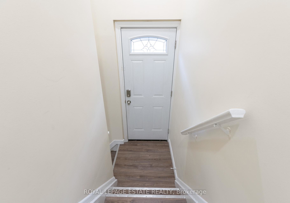 5-barlow-road-toronto-scarborough-ontario-e13525290
