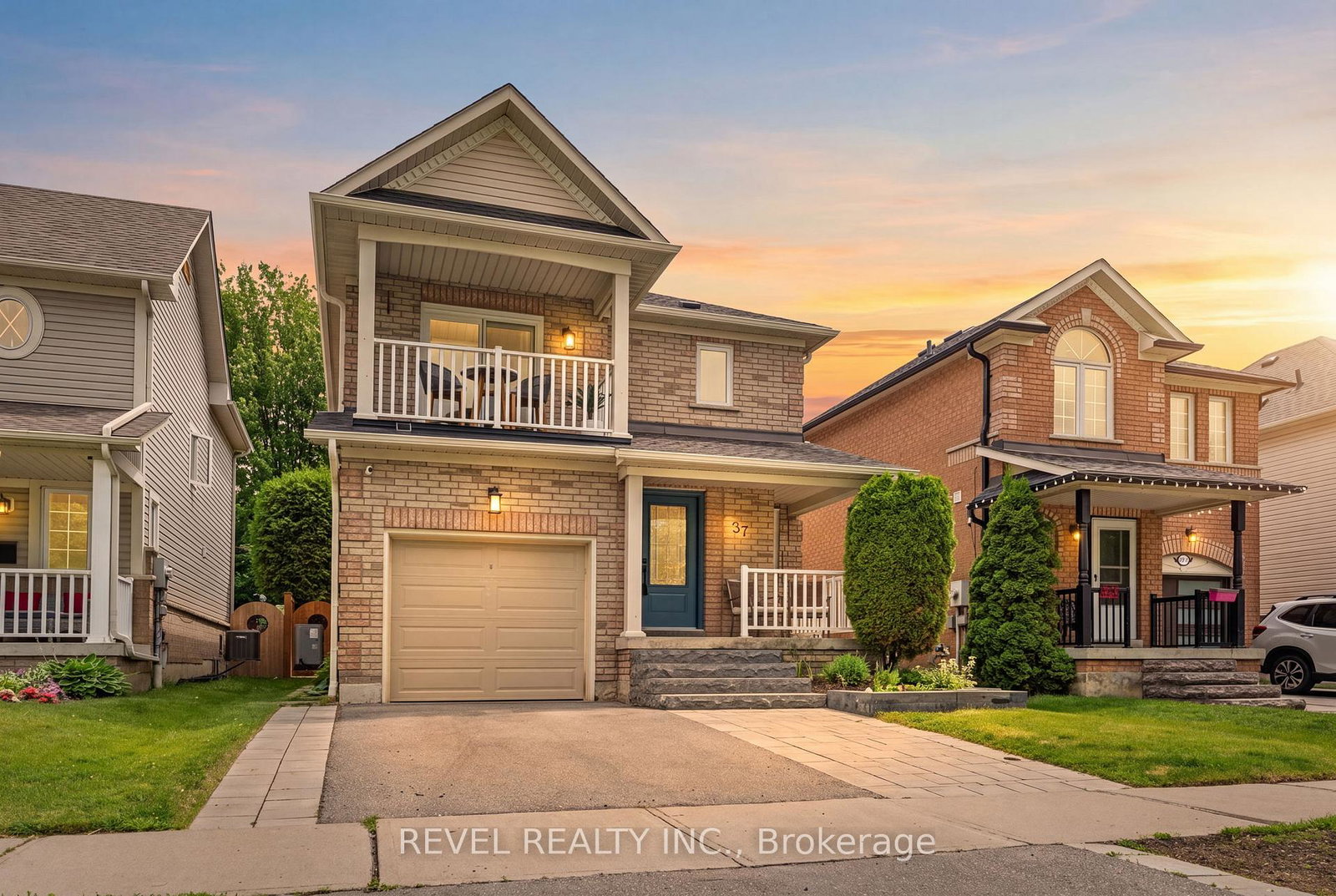 37-portage-trail-whitby-ontario-e13525412