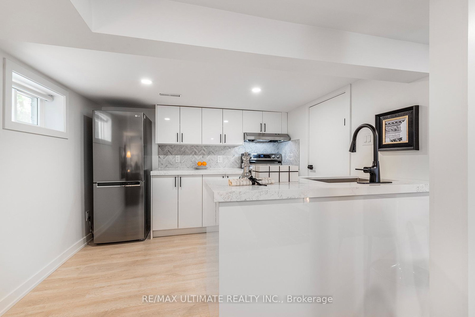 54-huntington-avenue-toronto-scarborough-ontario-e13525584