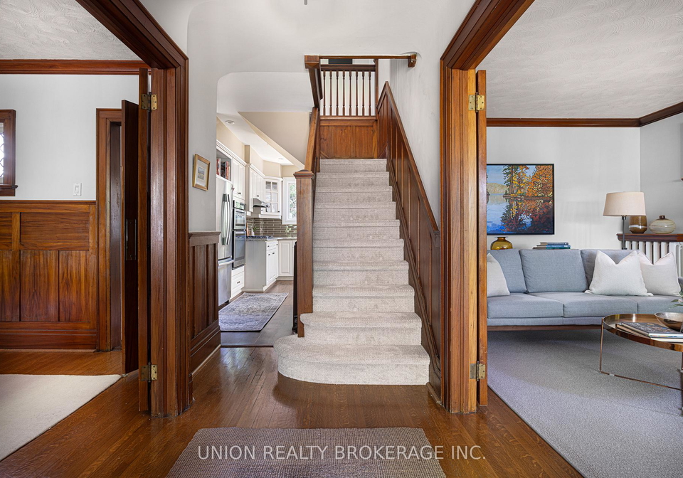 51-pine-crescent-toronto-toronto-ontario-e13526070