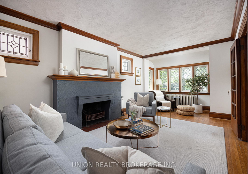 51-pine-crescent-toronto-toronto-ontario-e13526070