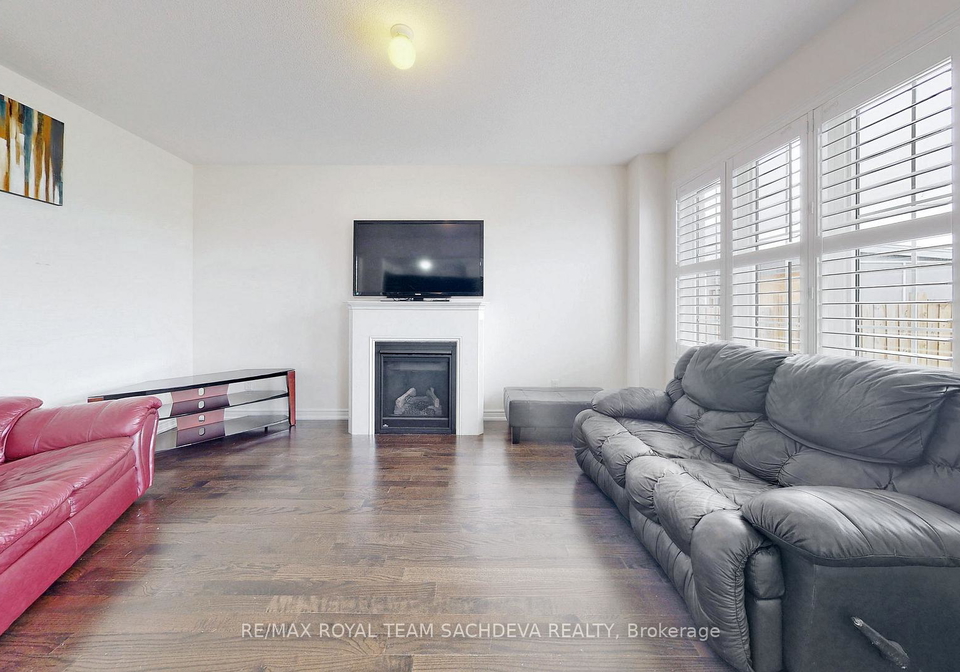 95-fred-jackman-avenue-clarington-ontario-e13526348