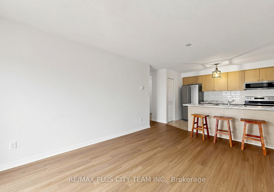 94-aspen-springs-drive-clarington-ontario-e13526456