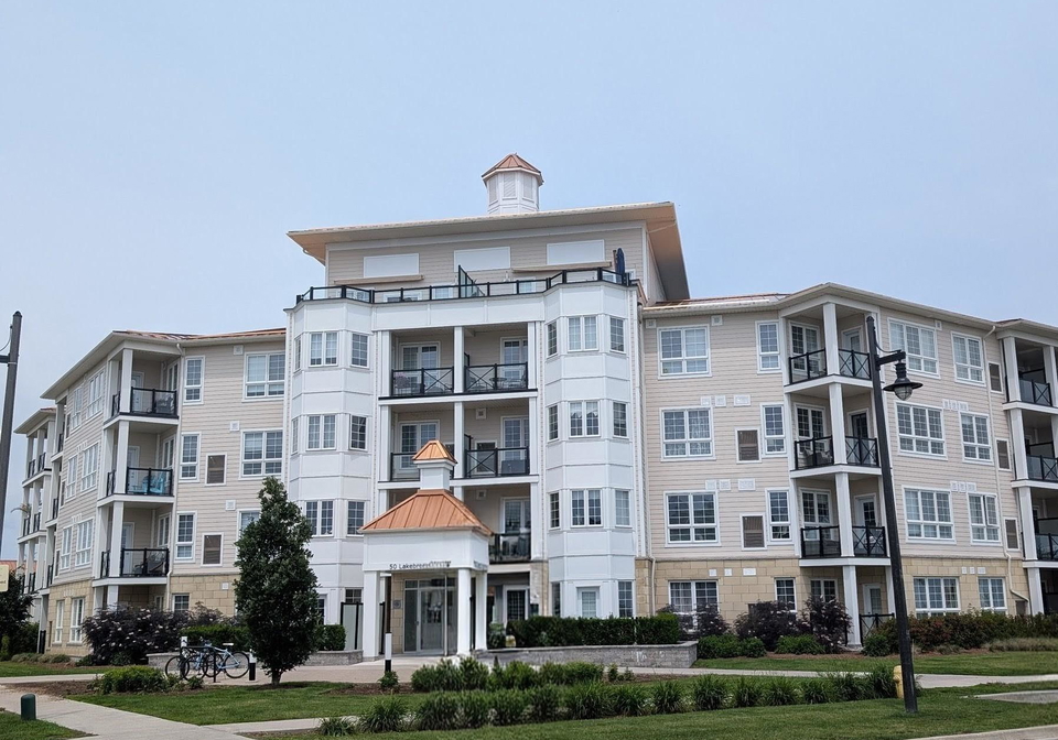 50-lakebreeze-drive-clarington-ontario-e13526618