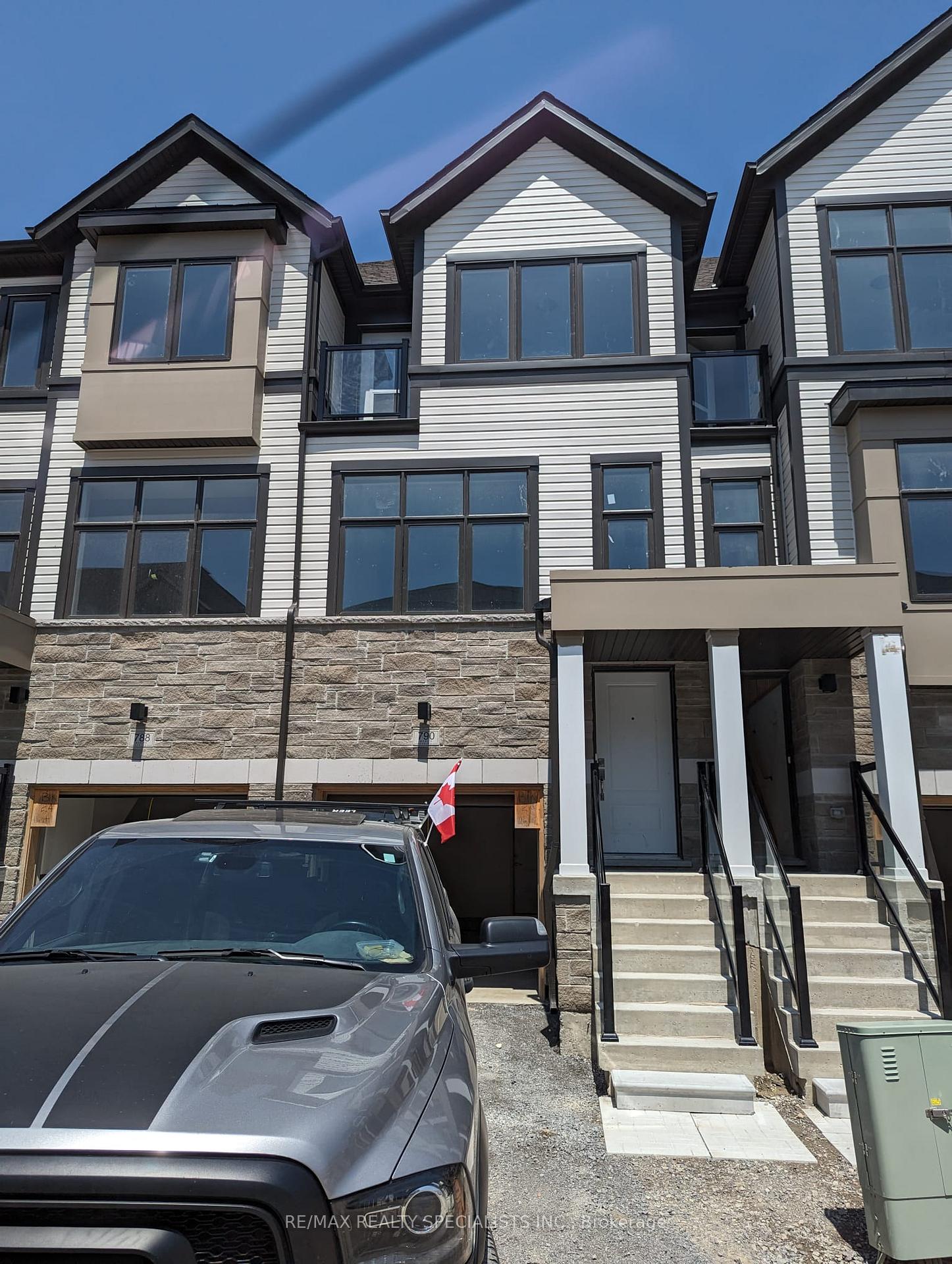 790-kootenay-path-oshawa-ontario-e13527068
